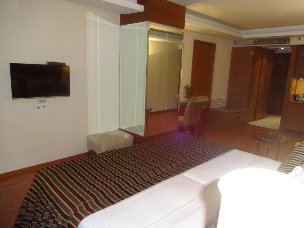 Ohris Banjara Hotell Hyderabad Eksteriør bilde